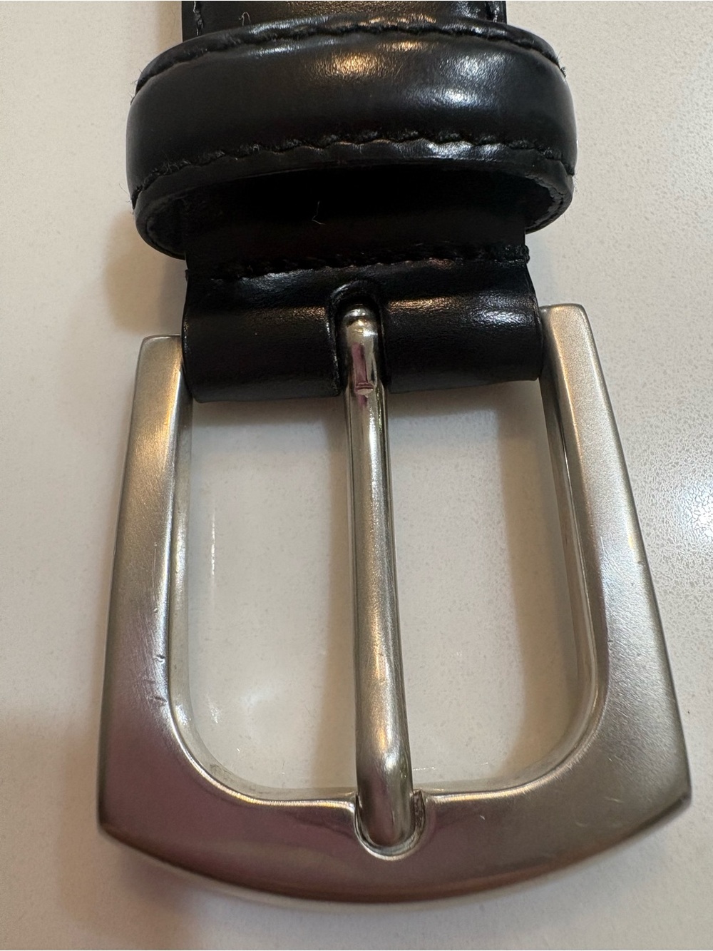 Prada Black Leather Belt with Silver-Tone Buckle - Picture 3 of 12